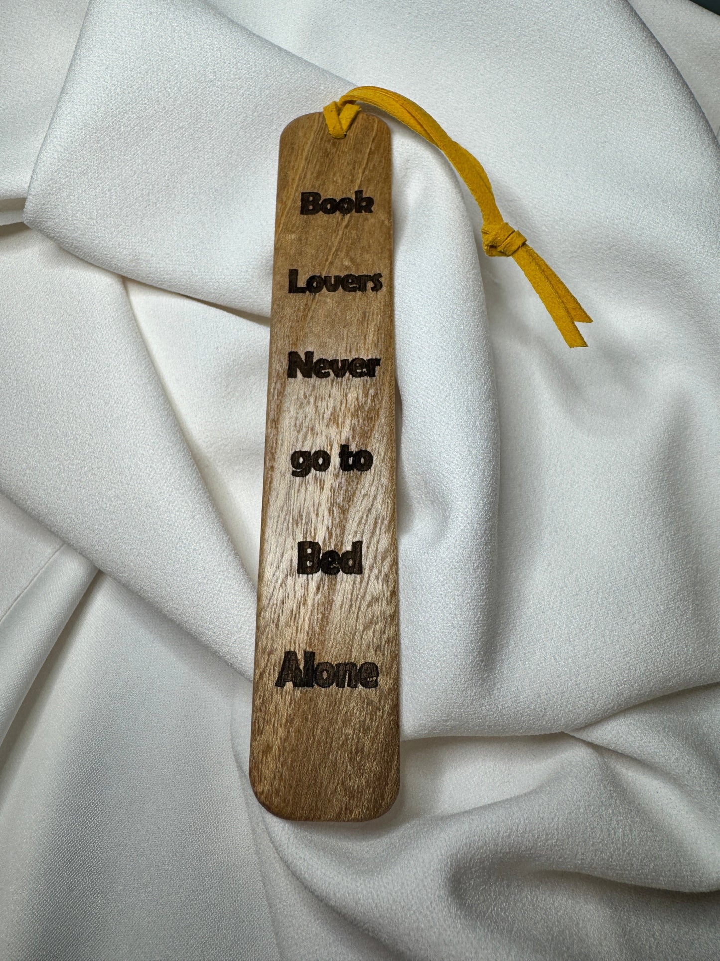 Book lovers never go to bed alone Bookmark