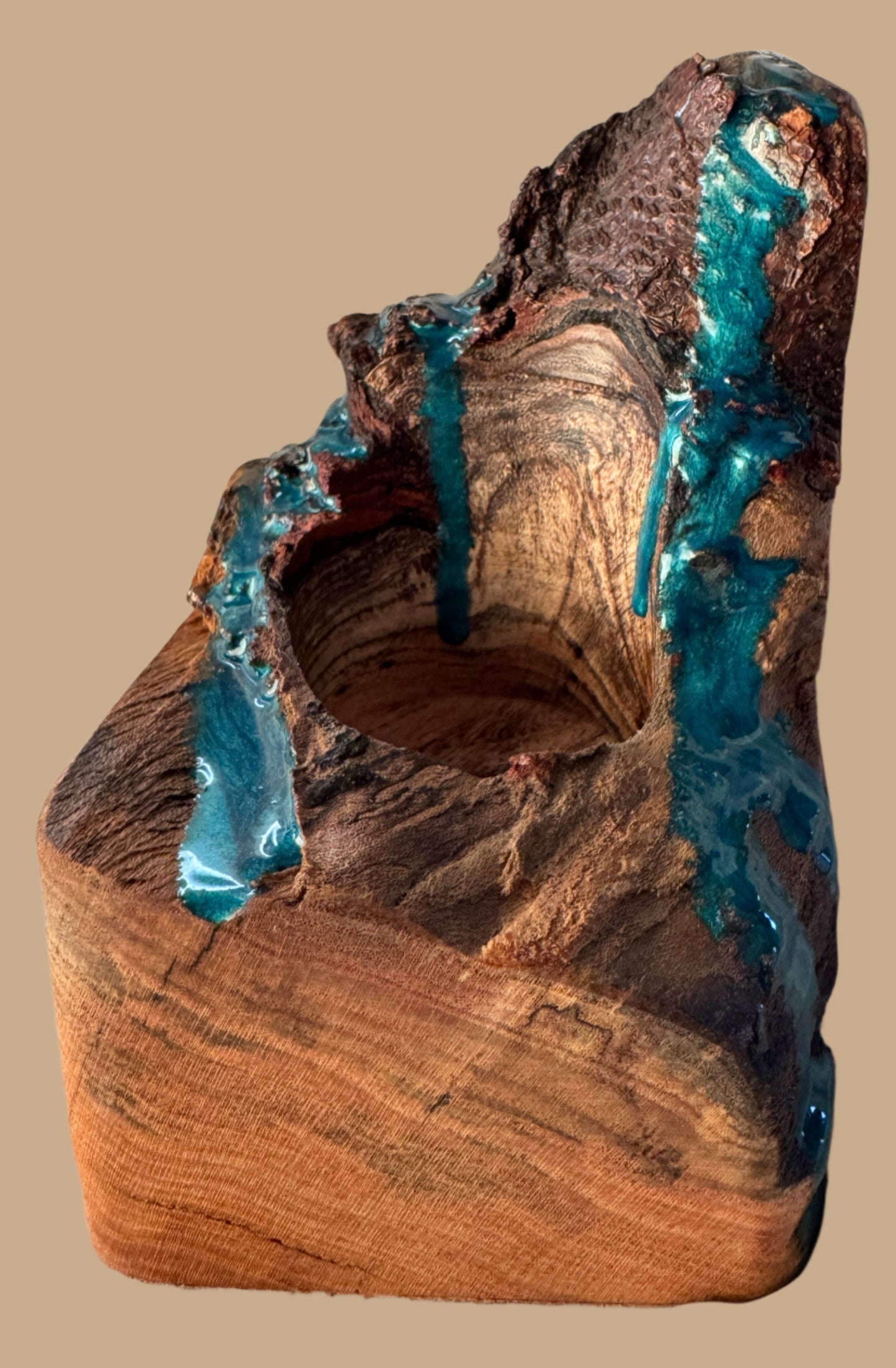 Single Oak Candle Holder with Resin Holder