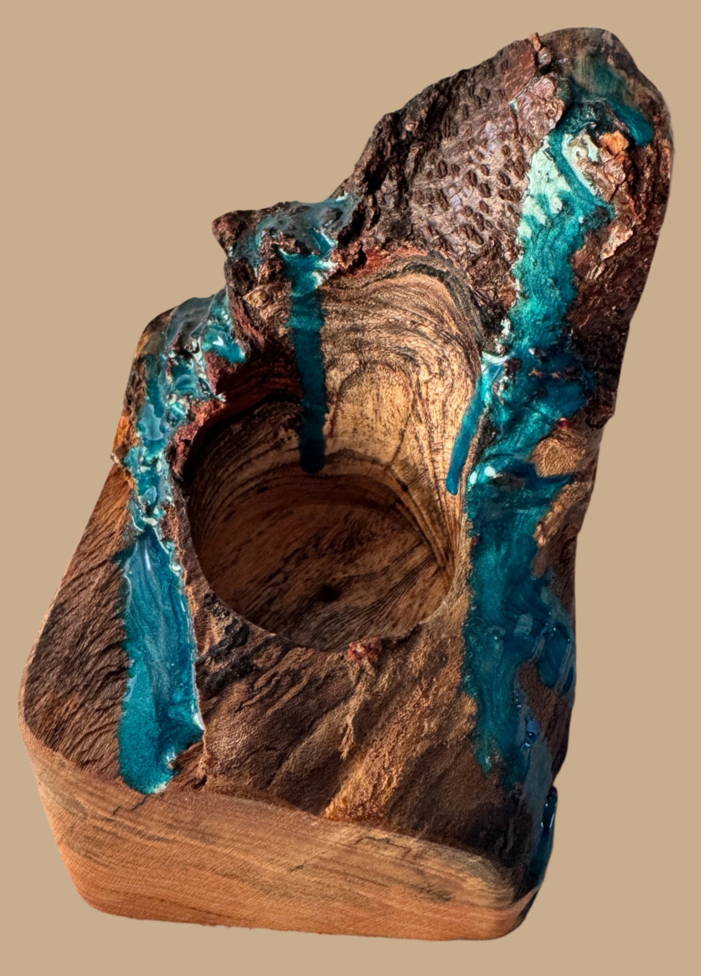 Single Oak Candle Holder with Resin Holder