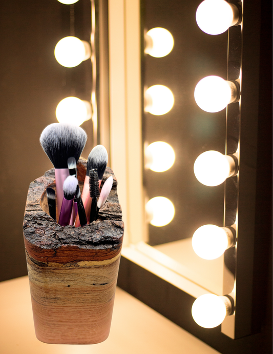 Makeup Brush Holder¹